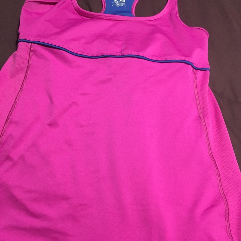 Champion athletic apparel with built in bra